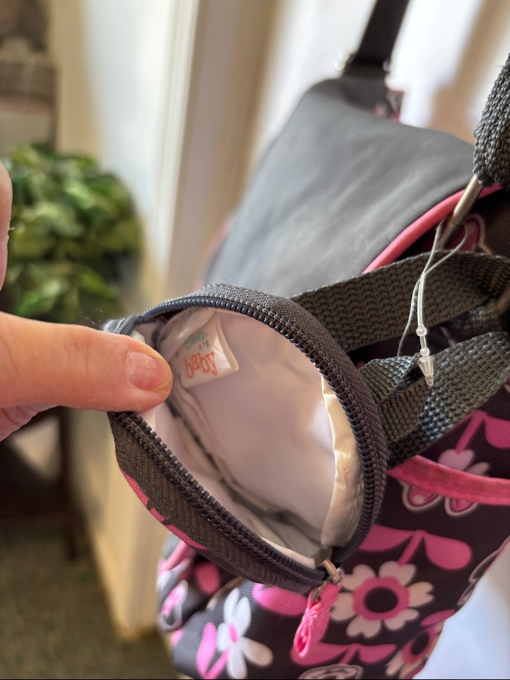 Disney Black and Pink Minnie Floral Messenger Crossbody - Picture 2 of 16